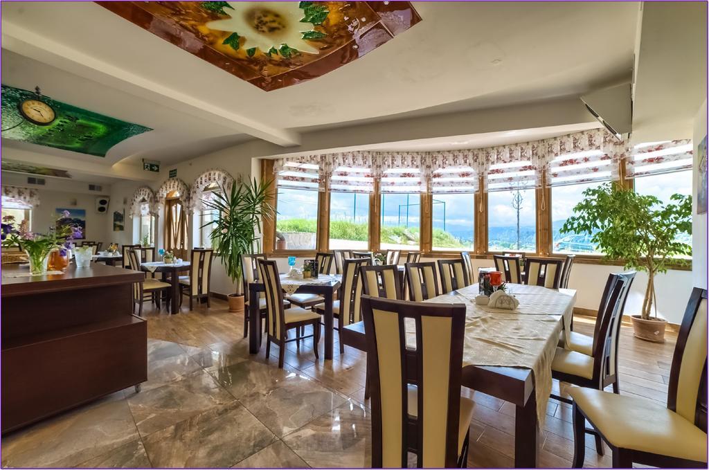 Montenero Resort&Spa Czarna Góra エクステリア 写真