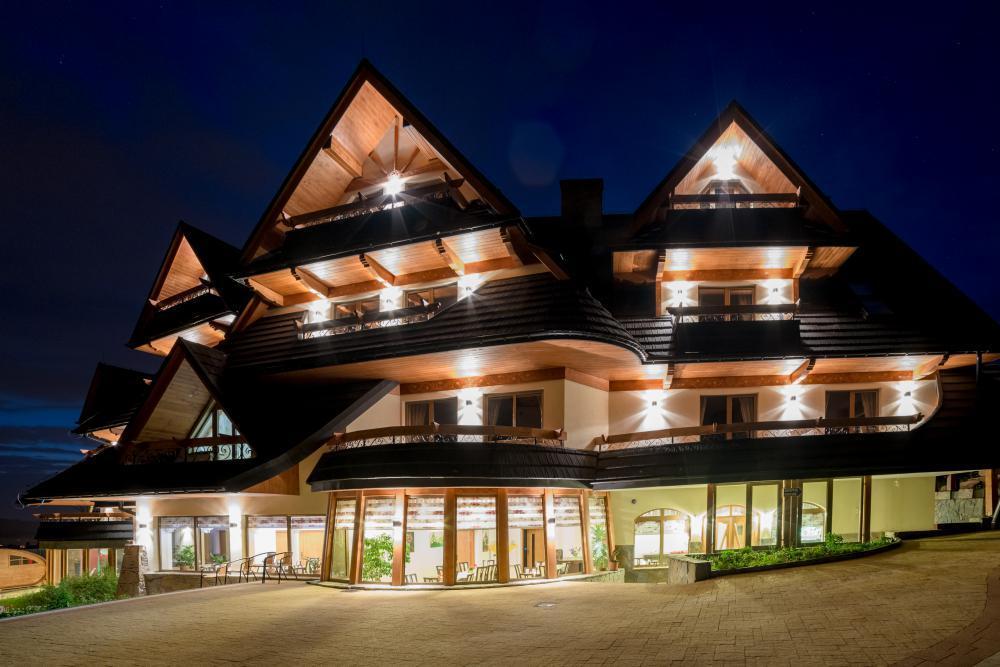 Montenero Resort&Spa Czarna Góra エクステリア 写真
