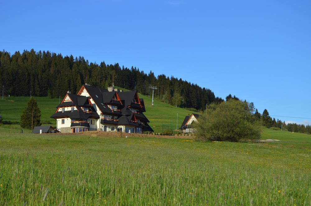 Montenero Resort&Spa Czarna Góra エクステリア 写真